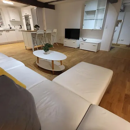 Feriehus Frankfurt-naehe 3 19 Betten